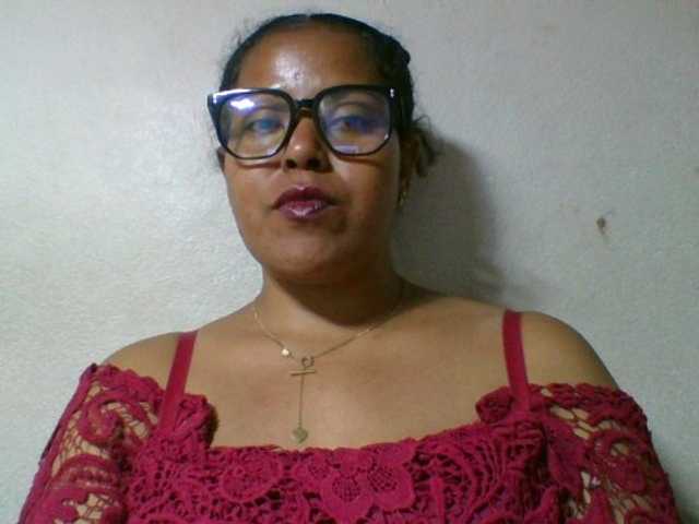 Barbie12 live cam on BongaCams