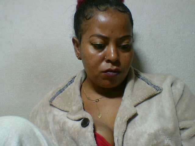 Barbie12 live cam on BongaCams