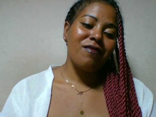 Barbie12 live cam on BongaCams