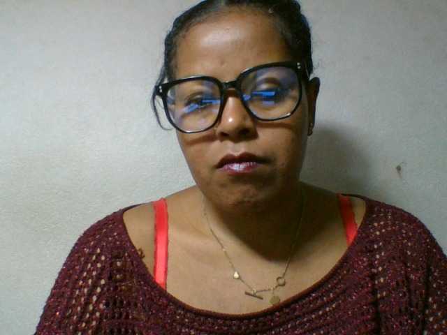 Barbie12 live cam on BongaCams