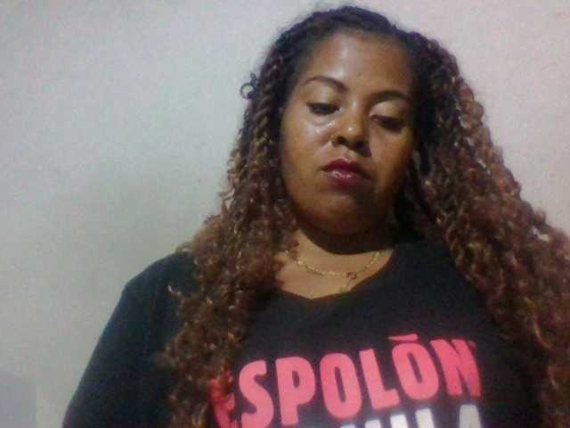 Barbie12 live cam on BongaCams