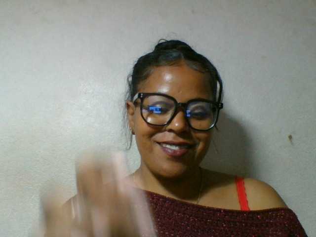 Barbie12 live cam on BongaCams