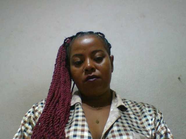 Camgirl Barbie12 sur Bongacams