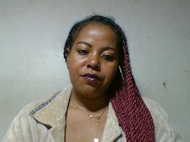 Barbie12 live cam on BongaCams