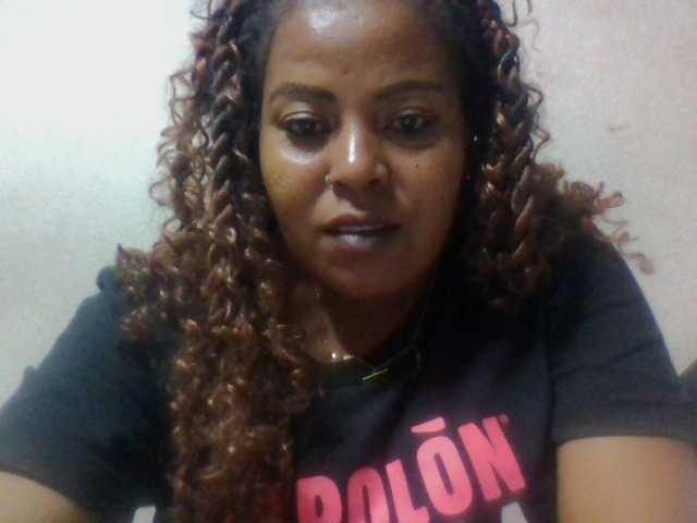 Barbie12 live cam on BongaCams