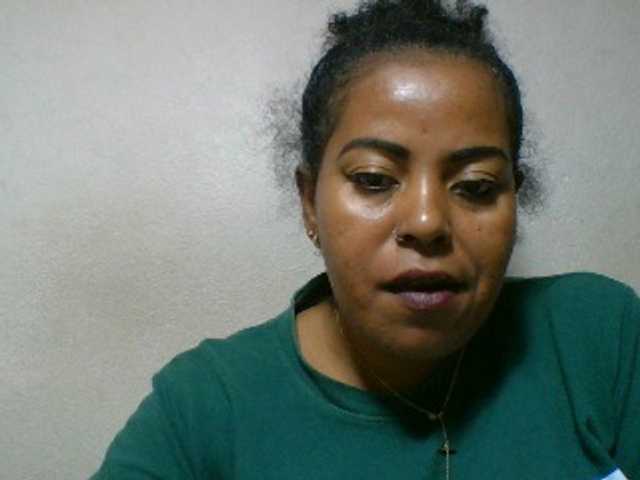 Barbie12 live cam on BongaCams