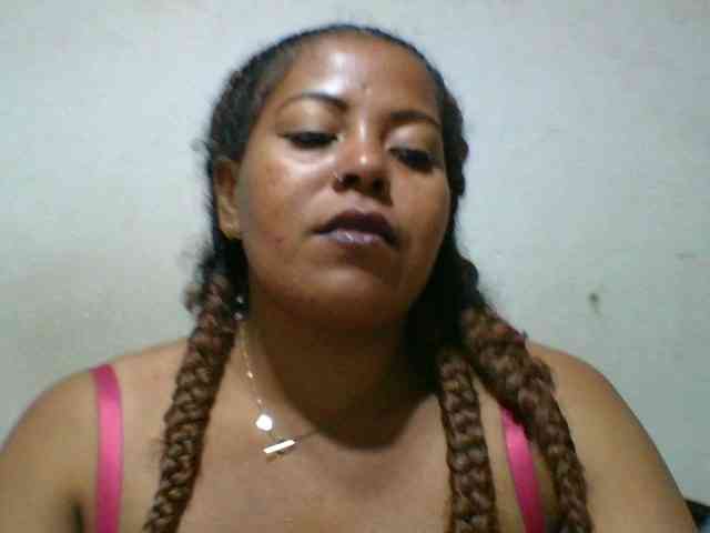 Barbie12 Live Webcam on BongaCams