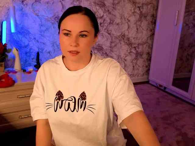 Juliamills webcam