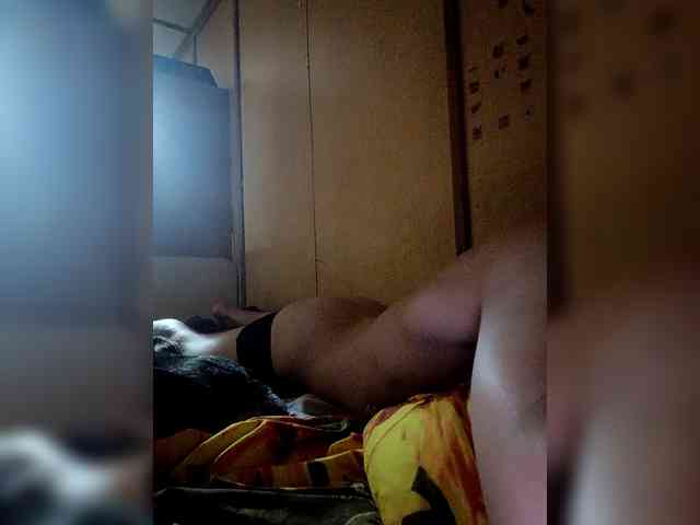 Crr8rYCNgYsBpTU Live Webcam on BongaCams