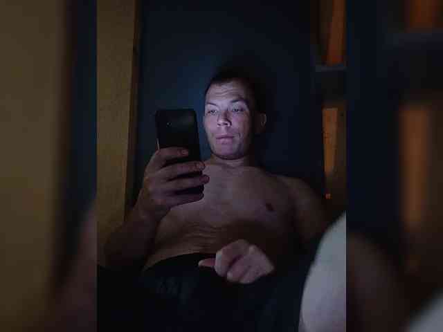 Crr8rYCNgYsBpTU