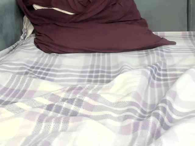 NinaLee_1 webcam