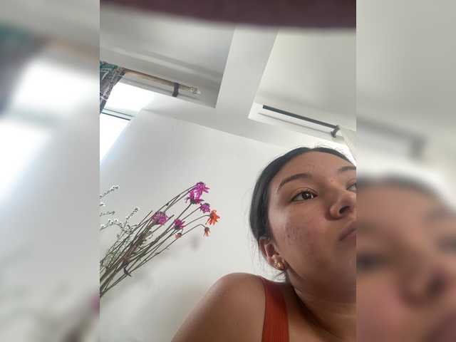 Sarayu- live cam on BongaCams