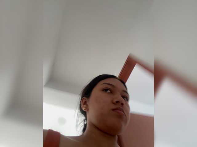 Sarayu- live cam on BongaCams