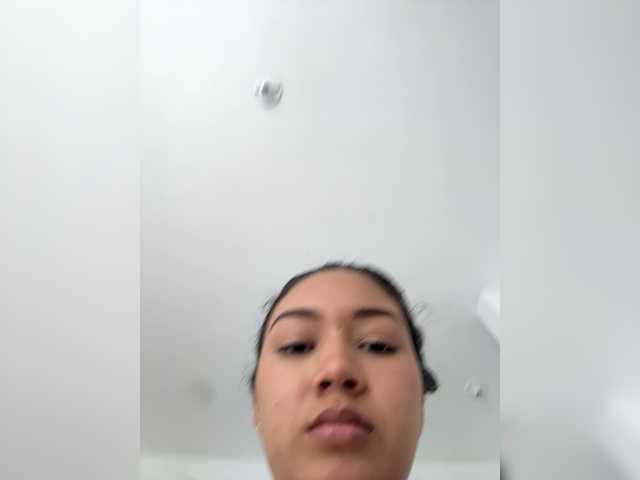 Sarayu- live cam on BongaCams