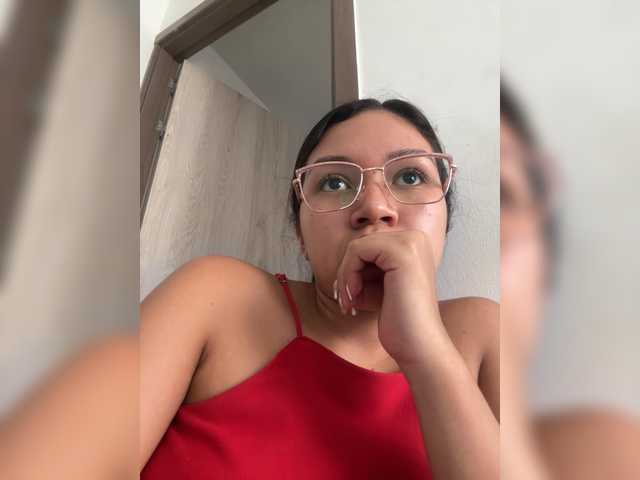 Sarayu- live cam on BongaCams
