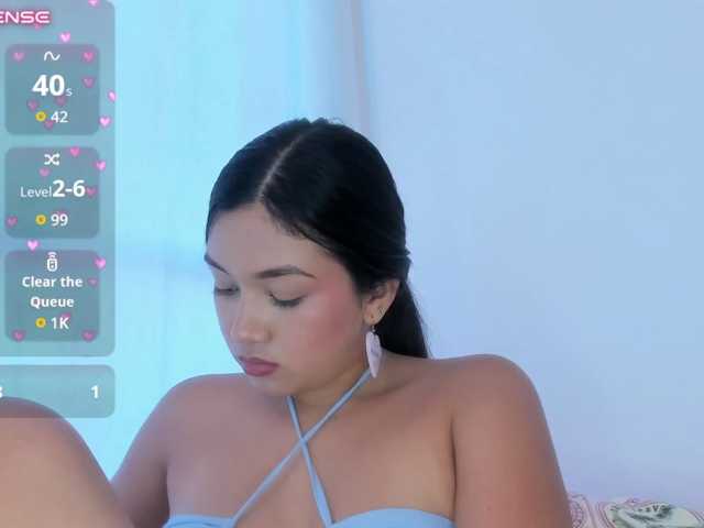 Sarayu- live cam on BongaCams
