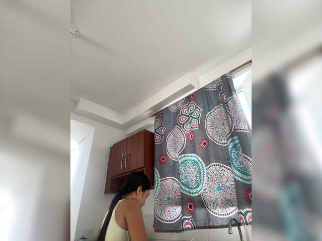Sarayu- live cam on BongaCams
