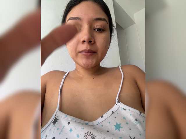 Sarayu- live cam on BongaCams