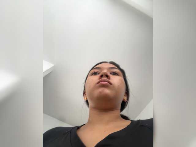 Sarayu- live cam on BongaCams