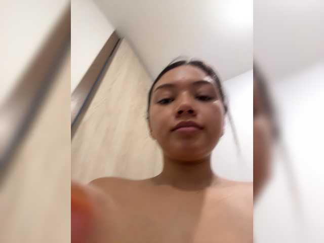 Sarayu- live cam on BongaCams