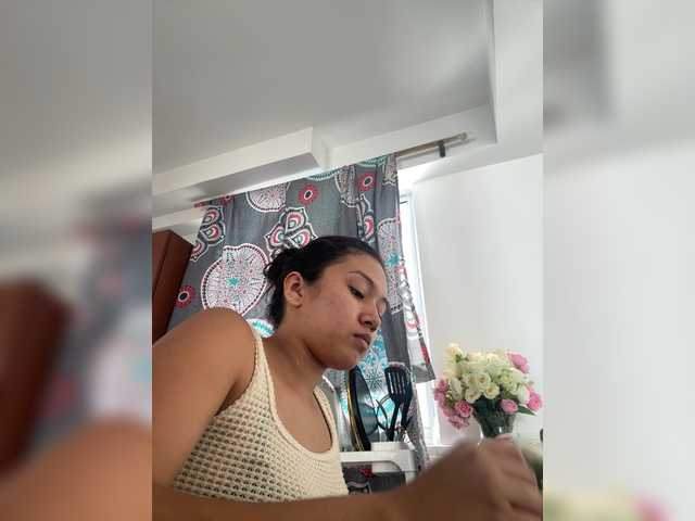 Sarayu- live cam on BongaCams