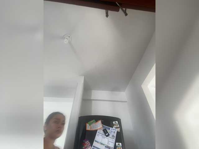 Sarayu- live cam on BongaCams