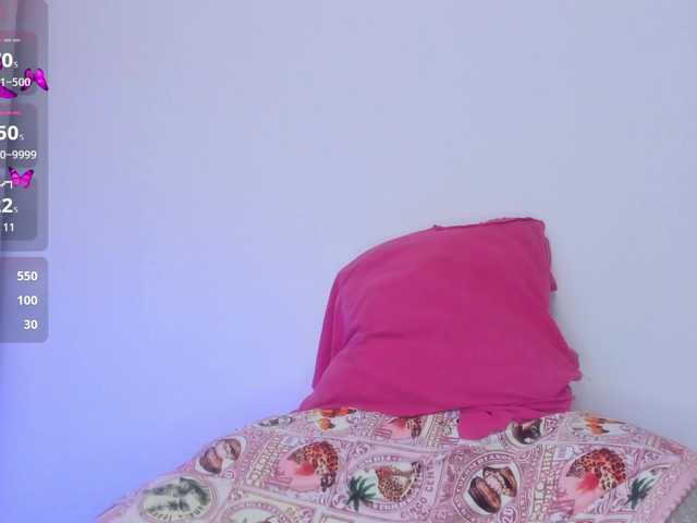 Sarayu- live cam on BongaCams