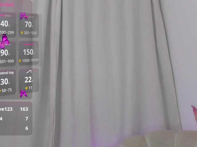 Sarayu- live cam on BongaCams