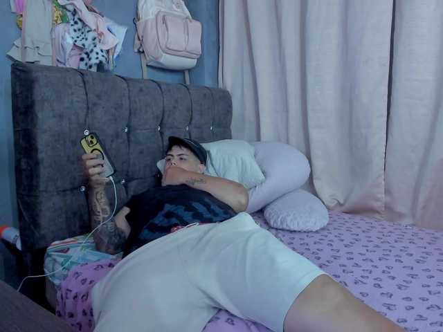 dulceandlion live cam on BongaCams