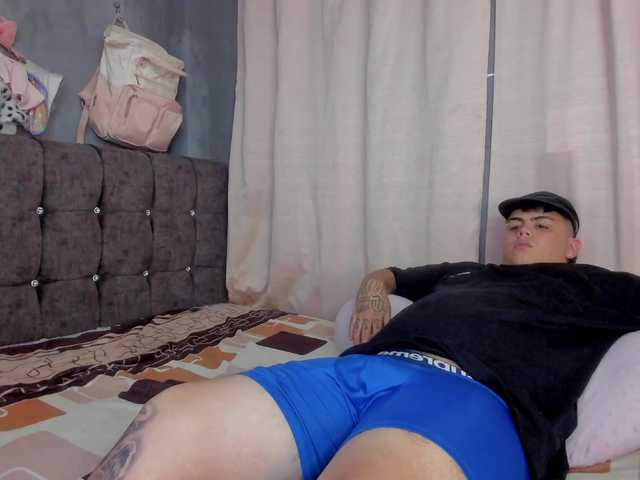 dulceandlion live sex show