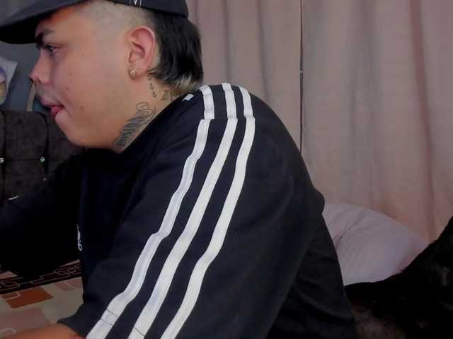 dulceandlion live cam on BongaCams