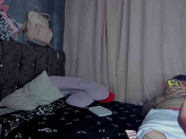 dulceandlion webcam