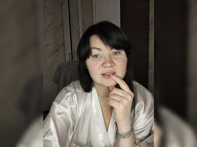 lenaMalina live cam on BongaCams