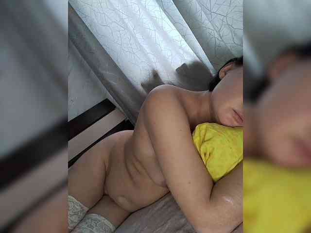 LenaMalina webcam