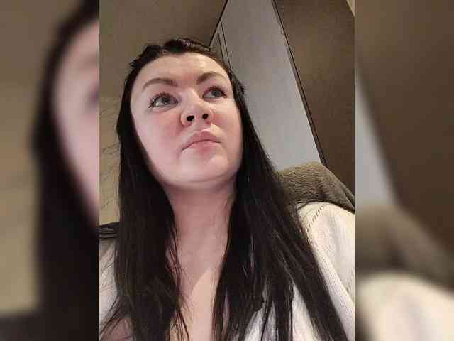 LenaMalina webcam