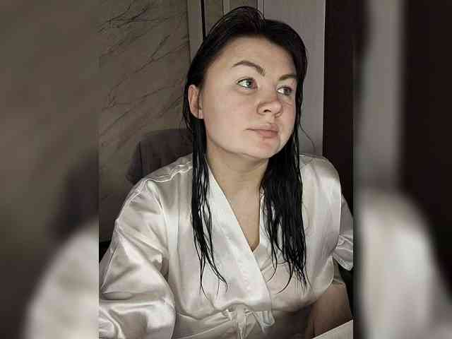 LenaMalina webcam