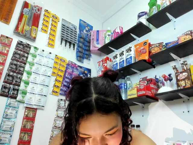 Camilla-Miller01 live cam on BongaCams