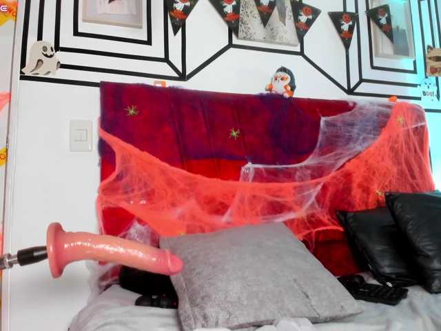 Camilla-Miller01 live cam on BongaCams