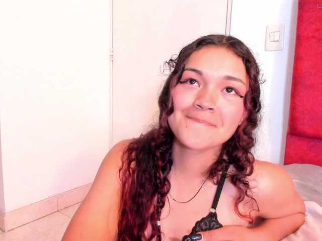 Camilla-Miller01 live webcam show