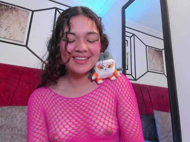 Camilla-Miller01 live cam on BongaCams