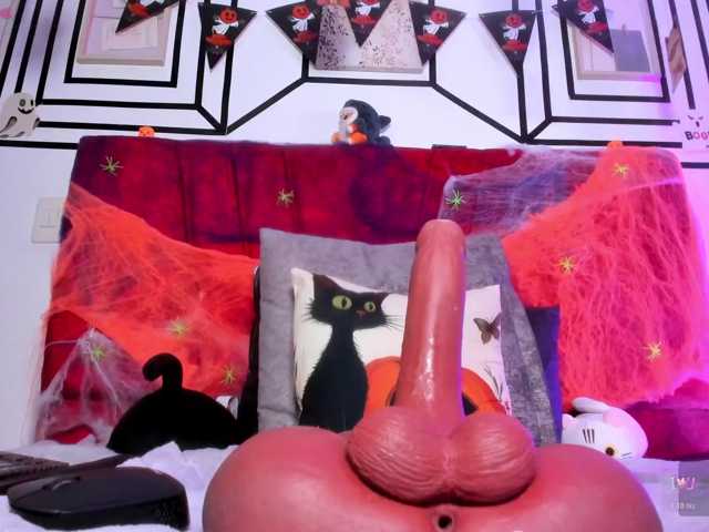 Camilla-Miller01 live cam preview