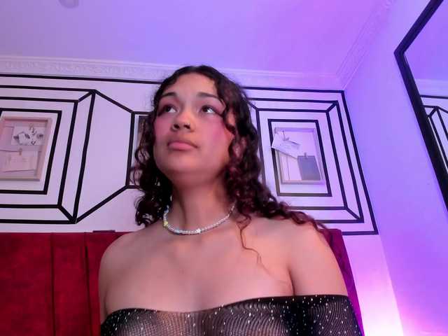 Camilla-Miller01 live cam on BongaCams