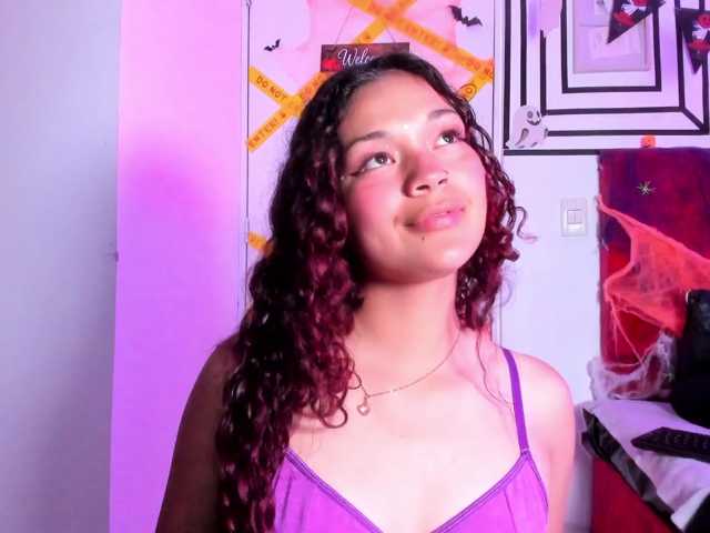 Camilla-Miller01 live cam on BongaCams