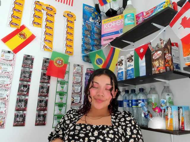 Camilla-Miller01 live webcam show