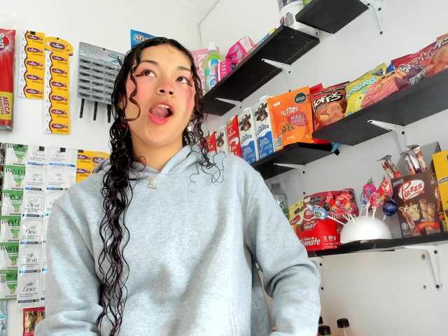 Camilla-Miller01 live cam on BongaCams