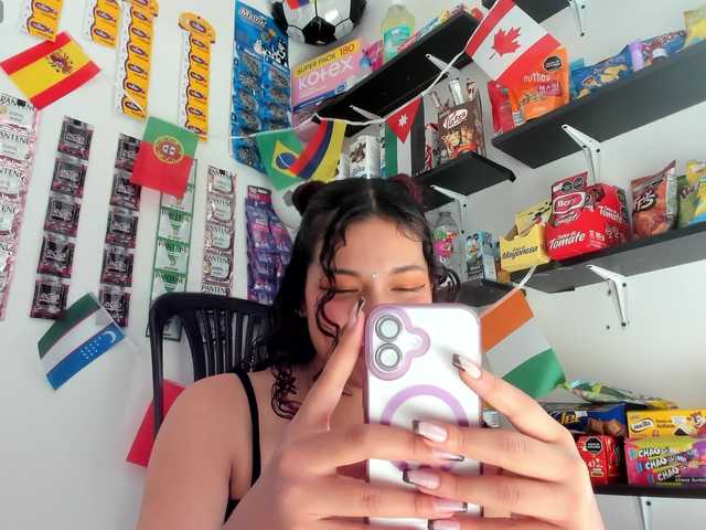 Camilla-Miller01 live cam on BongaCams