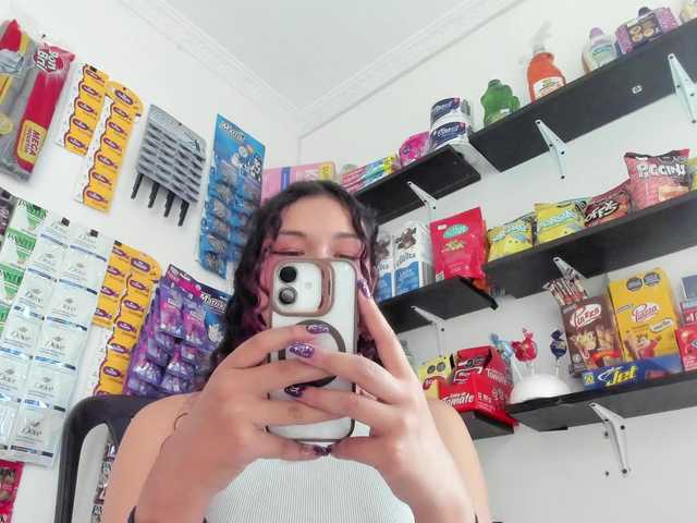 Camilla-Miller01 live cam on BongaCams