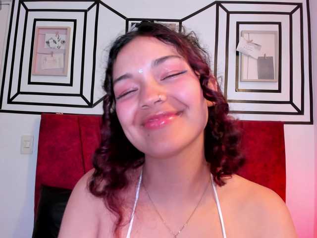 Camilla-Miller01 live cam on BongaCams