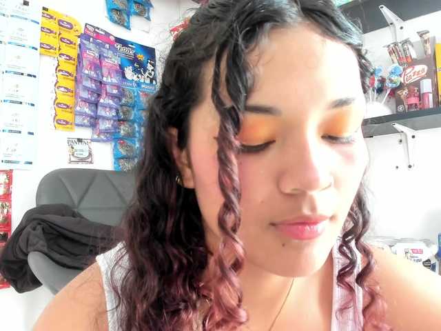 Camilla-Miller01 live cam on BongaCams