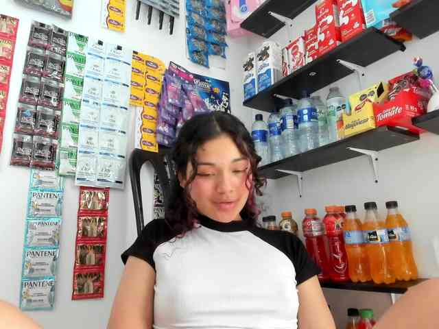 Camilla-Miller01 webcam